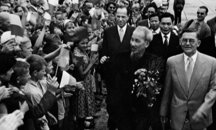 Documentary photos on President Ho Chi Minh and the world