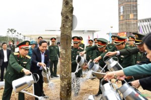 Ministry of National Defense launches tree planting festival in gratitude to great Uncle Ho