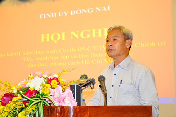Mr. Nguyen Phu Cuong spoke at the event. (Photo: tuyengiao.vn)