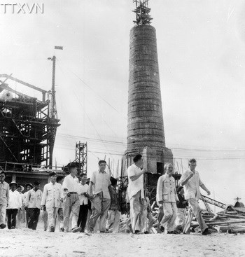 President Ho Chi Minh visited the Vinh electricity factory in 1957.