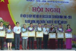 Outstanding individuals in implementing President Ho Chi Minh’s testament honored