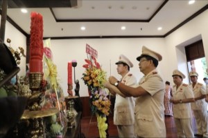 HCM City Public Security Party Committee announces achievements to Uncle Ho