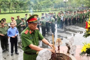 Public security force implements six teachings of Uncle Ho