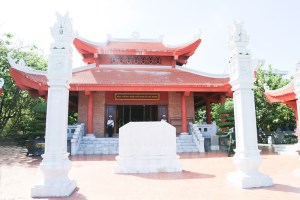 Uncle Ho solemnly commemorated on Spratly Islands