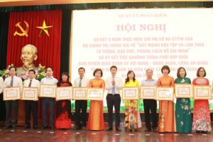 Hoan Kiem district boosts studying and following Ho Chi Minh’s example
