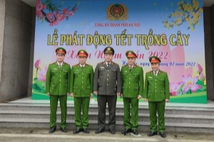 Hanoi Police launch tree planting festival under Uncle Ho’s teachings