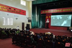 Film screening about Uncle Ho held in Thanh Hoa