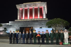 Co To Island receives national flags for marking Uncle Ho’s visit