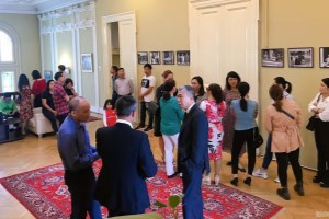 Vietnamese Embassy in Romania pays tribute to President Ho Chi Minh