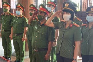 Ha Nam Province’s public security forces commemorate President Ho Chi Minh