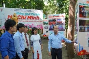 Ho Chi Minh cultural space built for teachers and students at Le Van Tam Secondary School