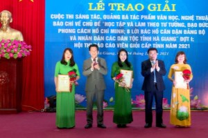Ha Giang promotes contest of composing works about Uncle Ho