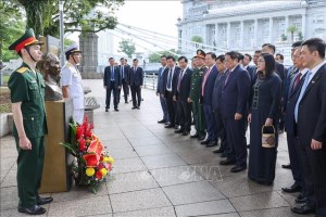 President Ho Chi Minh commemorated in Singapore