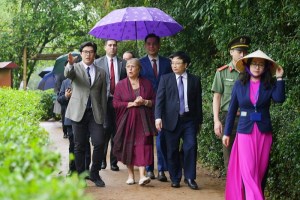Chilean guest honours Vietnamese great leader