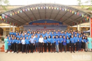 Youth Union's units plant 525,000 trees for green Vietnam campaign