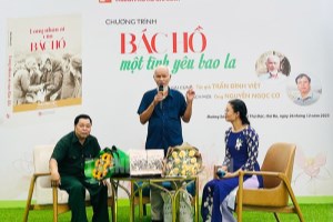 Readers’ exchange held about Tran Dinh Viet’s work on President Ho Chi Minh's kindness