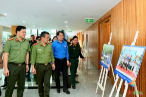 Youth of Armed Forces and Police learn from Uncle Ho through practical actions