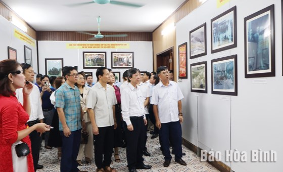 Hoa Binh opens exhibition on President Ho Chi Minh