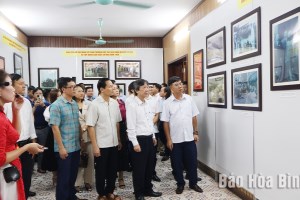 Hoa Binh opens exhibition on President Ho Chi Minh