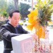 Deputy Minister of Public Security offers incense to commemorate President Ho Chi Minh