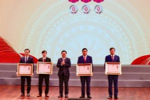 Bac Ninh realizes 2025 special subject on studying and following Uncle Ho