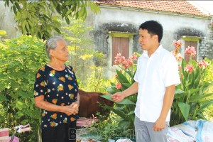 Practical actions following Uncle Ho's example at the Binh Luc Farmers' Association