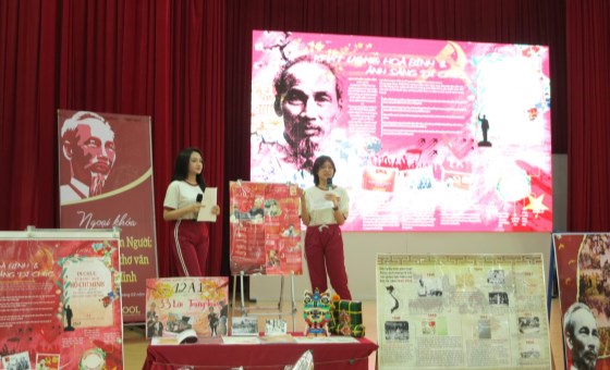 Extracurricular activity on President Ho Chi Minh’s life and literature